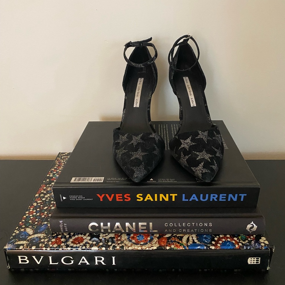 Black Suede D’Orsay Pump with Printed Stars and Ankle Strap - Picture 3 of 8